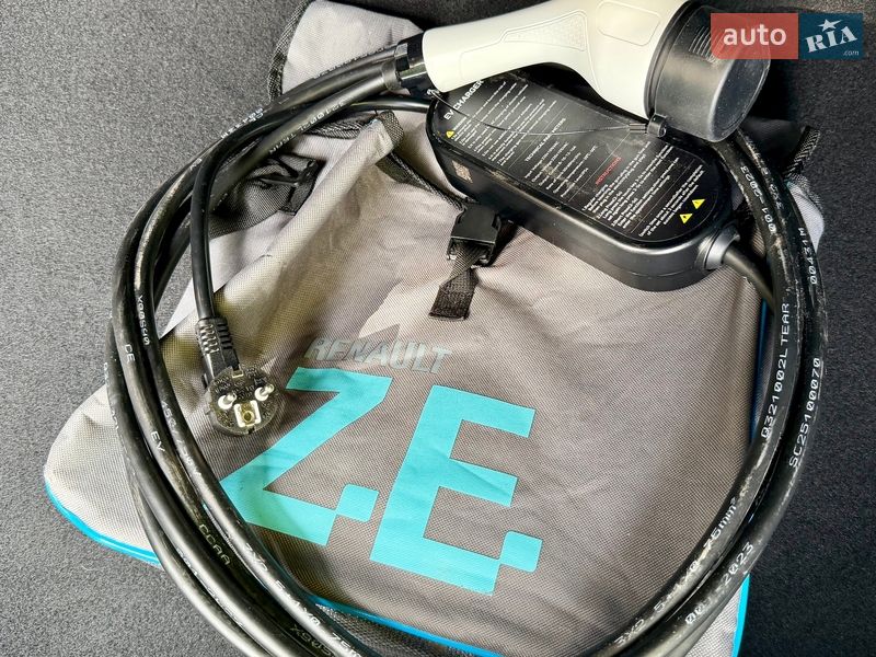 Хэтчбек Renault Zoe 2014 в Ровно