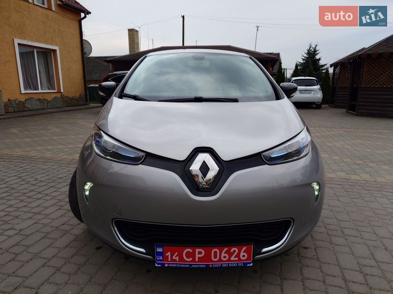 Хэтчбек Renault Zoe 2016 в Самборе
