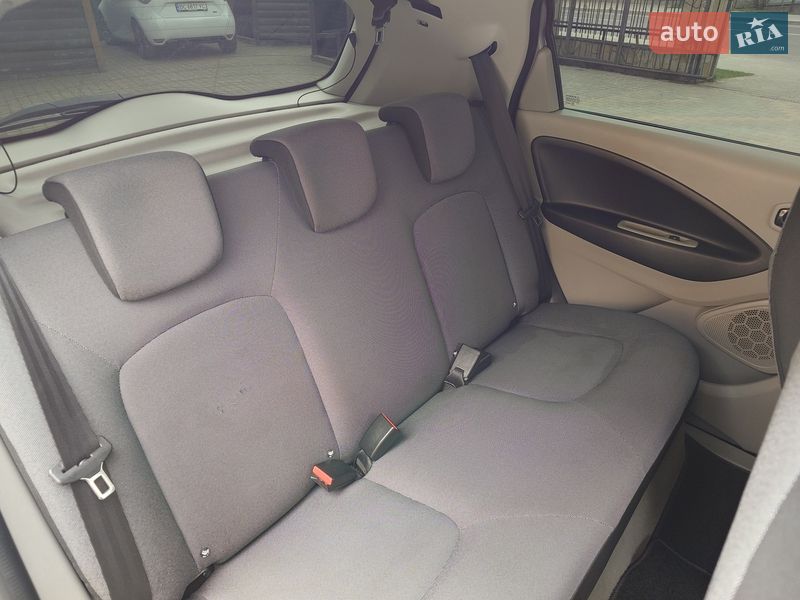 Хэтчбек Renault Zoe 2016 в Самборе