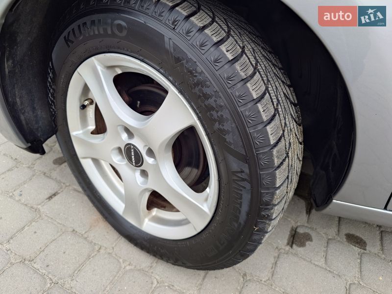 Хэтчбек Renault Zoe 2016 в Самборе