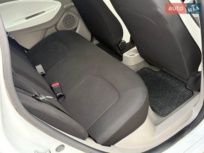 Хэтчбек Renault Zoe 2018 в Борщеве фото 14 Хэтчбек Renault Zoe 2018 в Борщеве