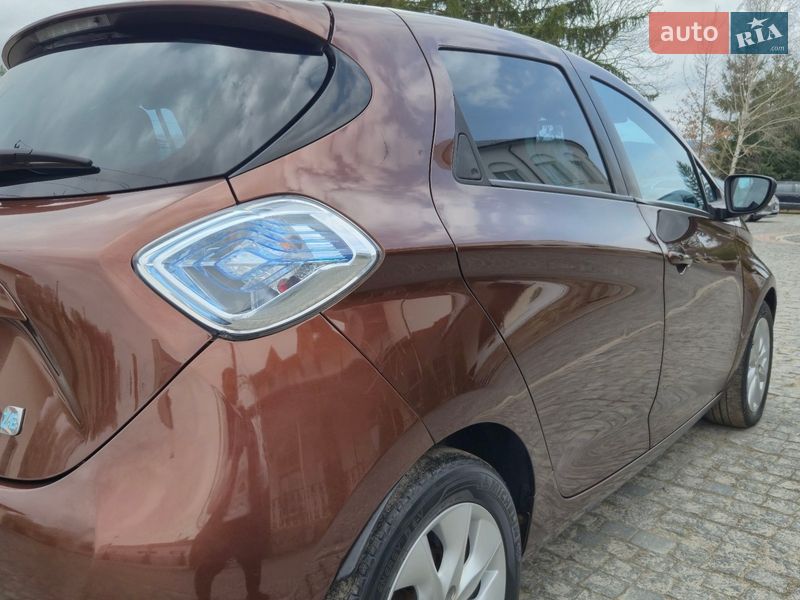Хэтчбек Renault Zoe 2015 в Золочеве фото 9 Хэтчбек Renault Zoe 2015 в Золочеве