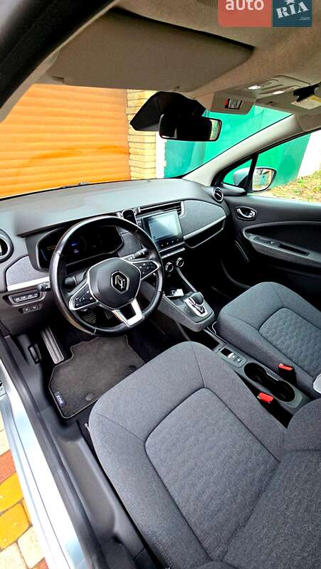 Хэтчбек Renault Zoe 2022 в Киеве фото 6 Хэтчбек Renault Zoe 2022 в Киеве