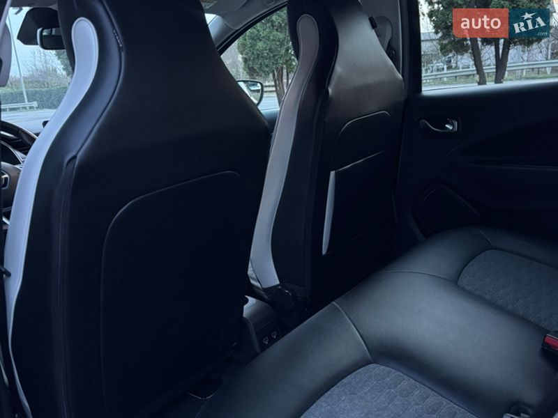 Хэтчбек Renault Zoe 2019 в Дубно фото 48 Хэтчбек Renault Zoe 2019 в Дубно