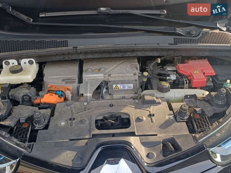 Хэтчбек Renault Zoe 2014 в Львове фото 17 Хэтчбек Renault Zoe 2014 в Львове