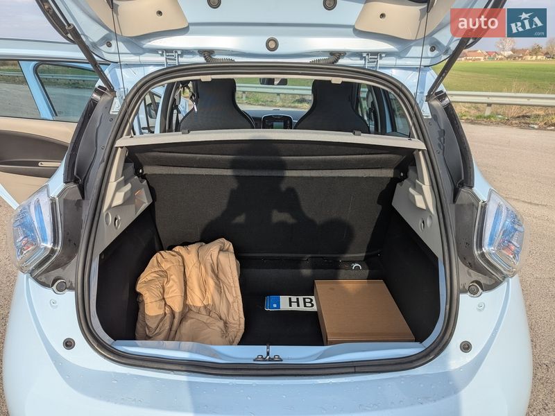 Хетчбек Renault Zoe 2015 в Радивиліві