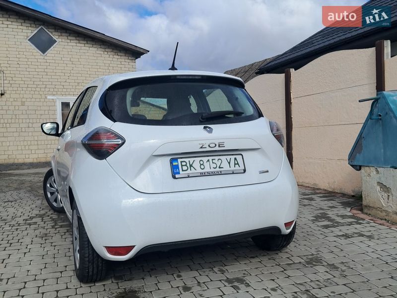 Хэтчбек Renault Zoe 2020 в Дубно