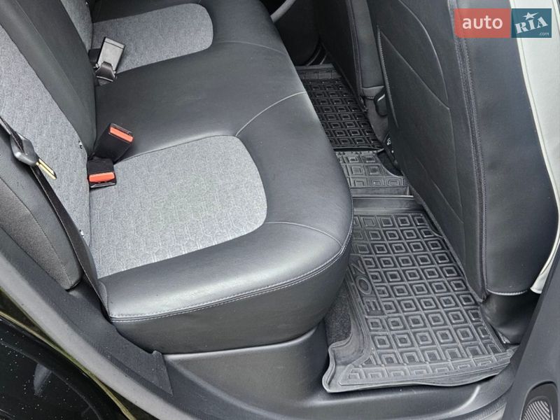 Хетчбек Renault Zoe 2020 в Тернополі