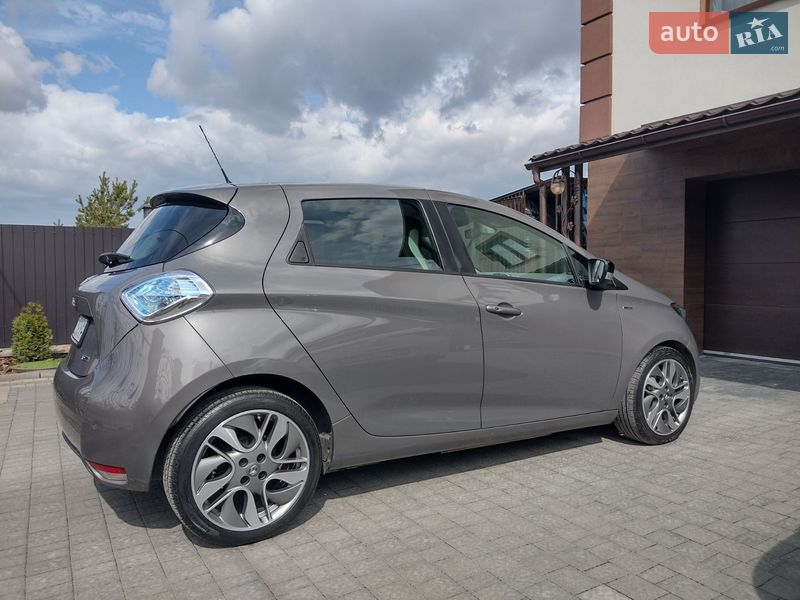 Хэтчбек Renault Zoe 2017 в Ровно