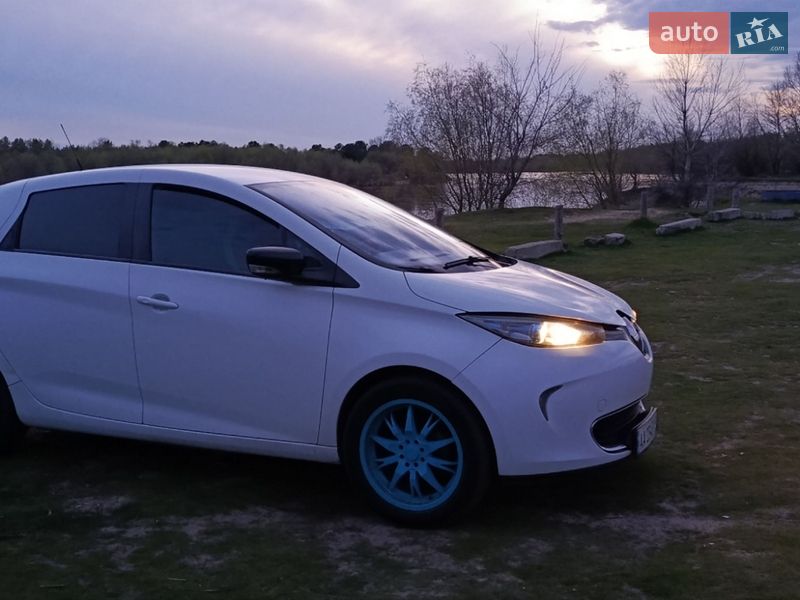 Renault Zoe 2015