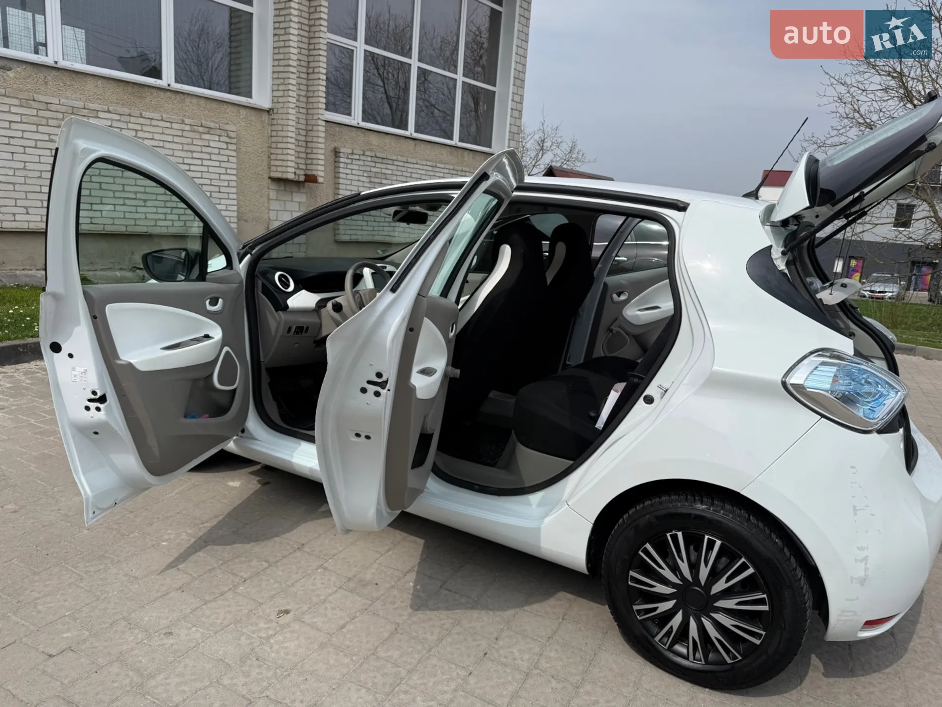 2017 Renault ZOE - мініатюра 4
