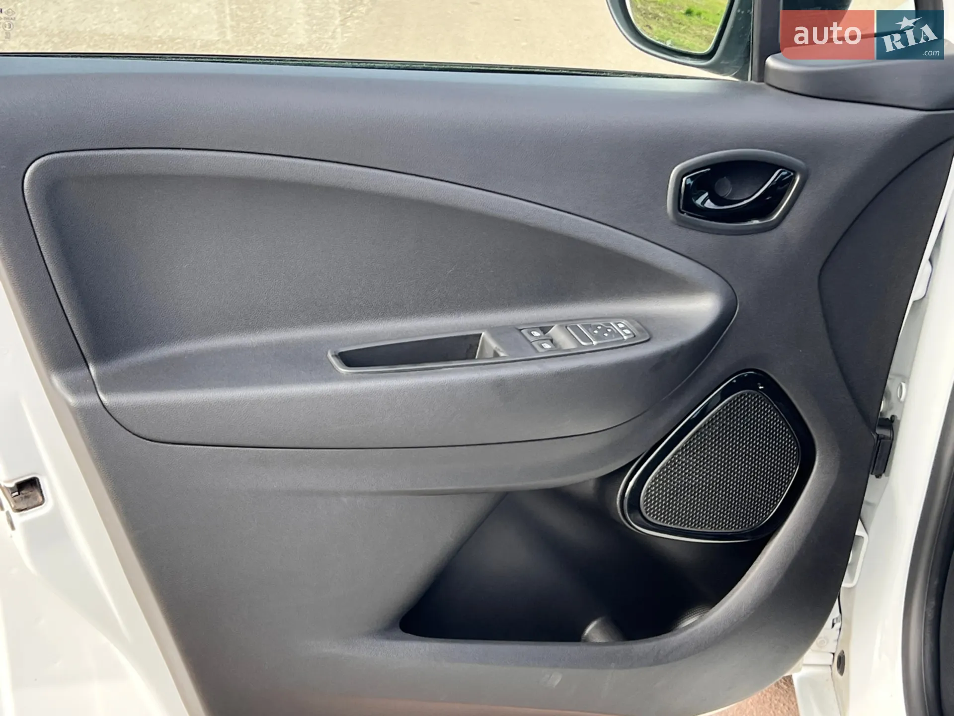 2020 Renault ZOE - мініатюра 18