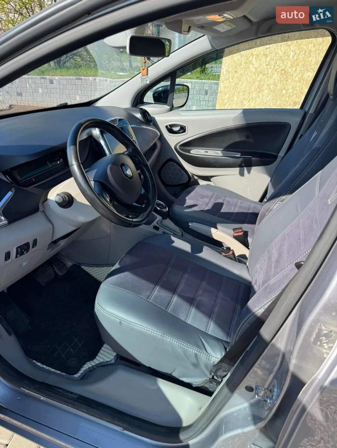 2014 Renault ZOE - мініатюра 12