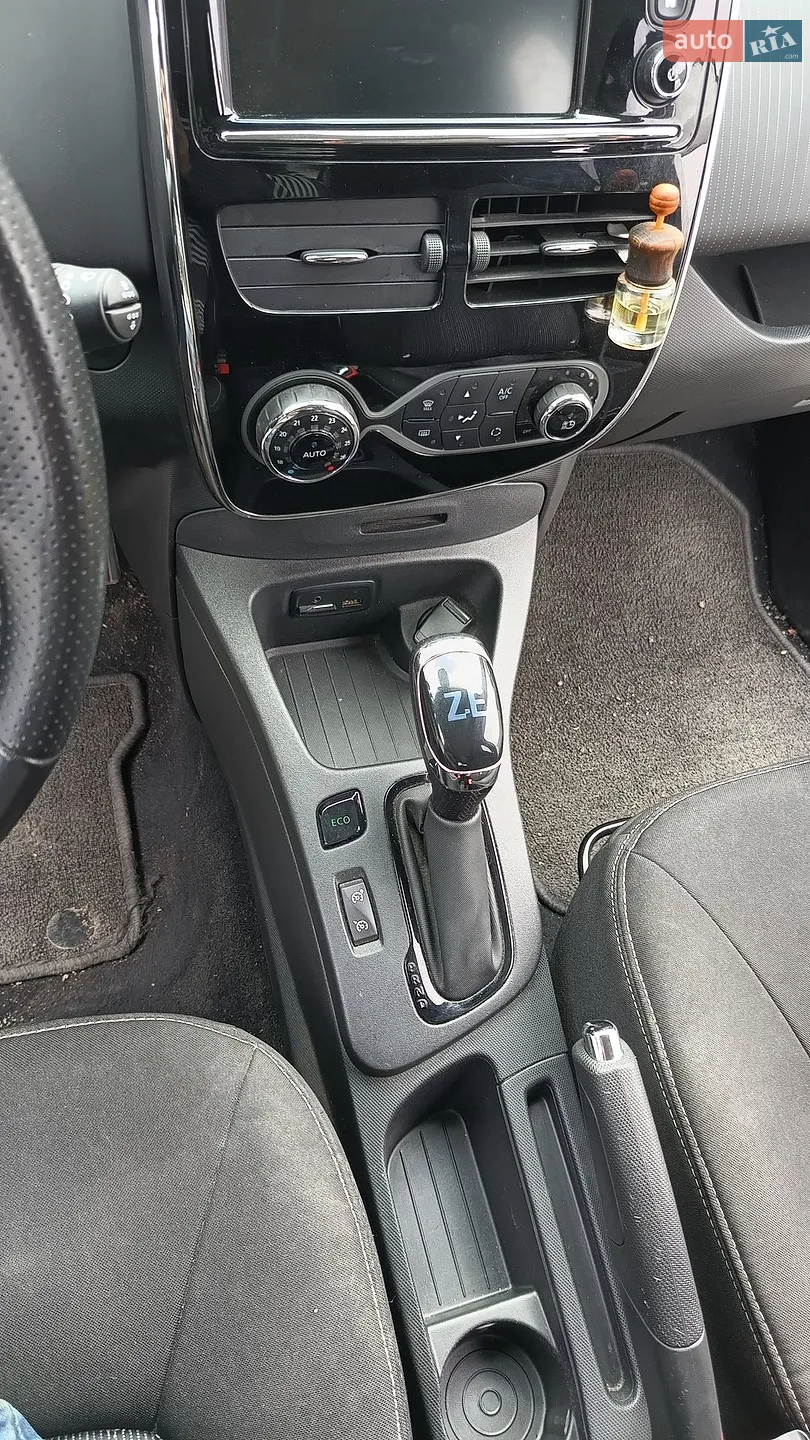 2018 Renault ZOE - мініатюра 15