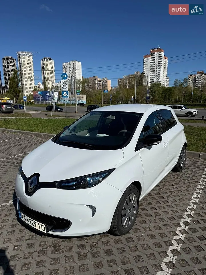 2016 Renault ZOE - мініатюра 8