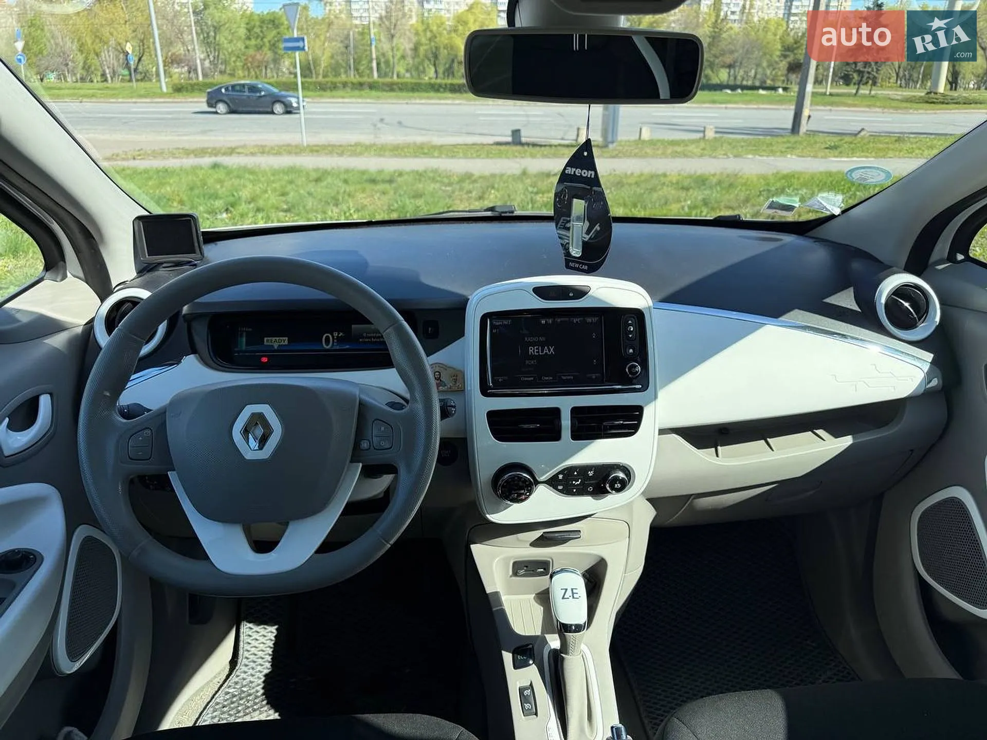 2016 Renault ZOE - мініатюра 16