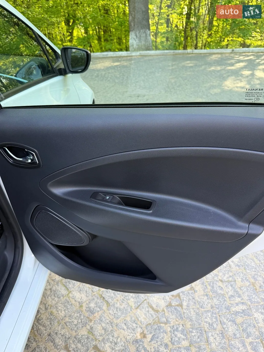 2017 Renault ZOE - мініатюра 31
