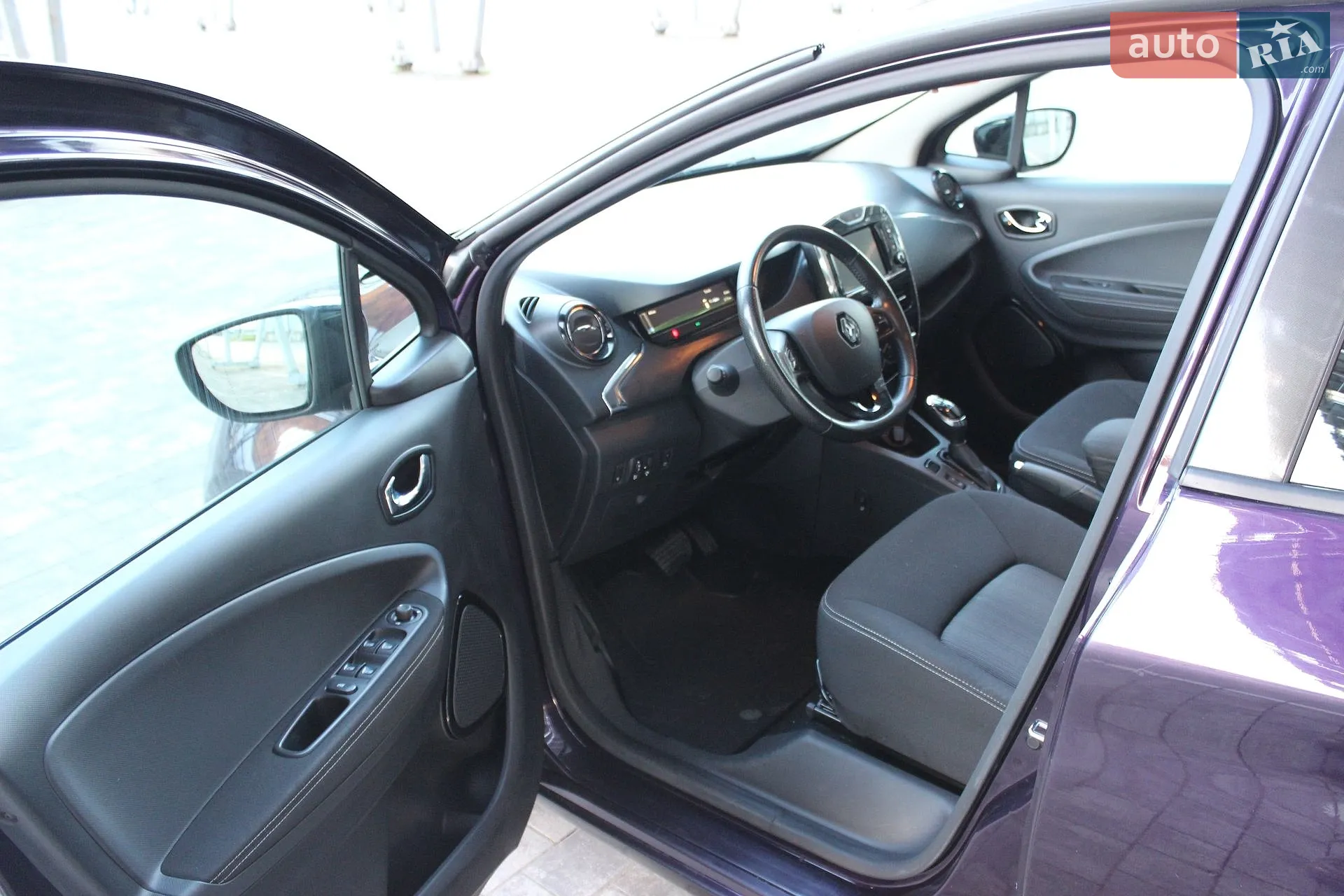 2018 Renault ZOE - мініатюра 16