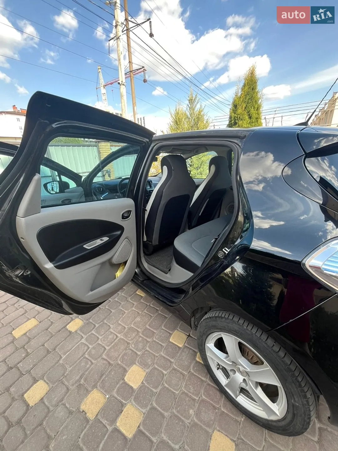 2015 Renault ZOE - мініатюра 9