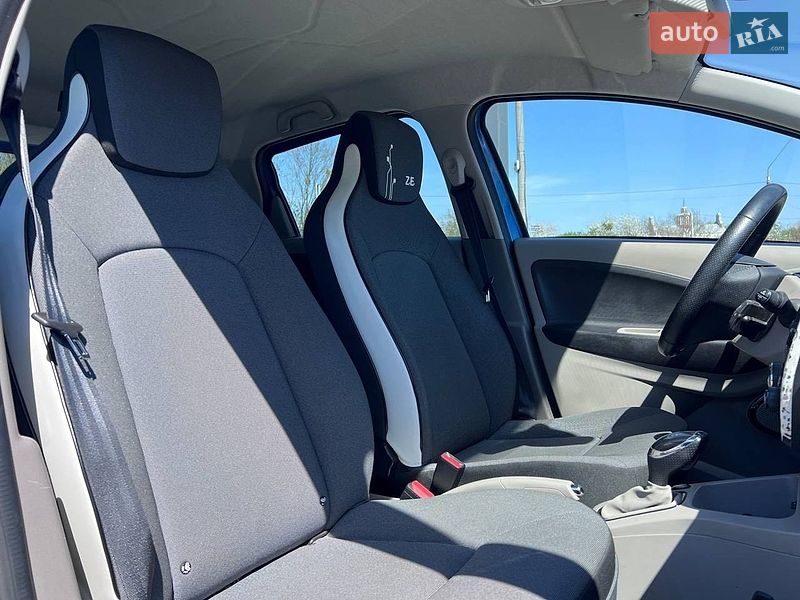 Хэтчбек Renault Zoe 2016 в Житомире