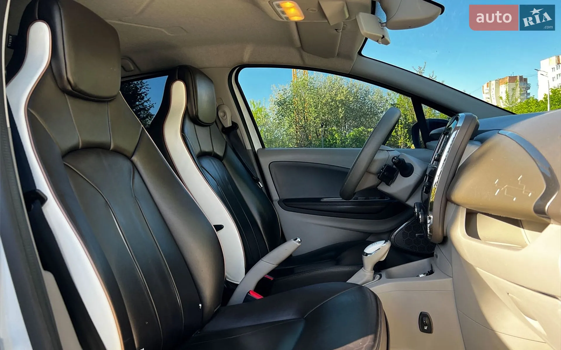 2018 Renault ZOE - мініатюра 18