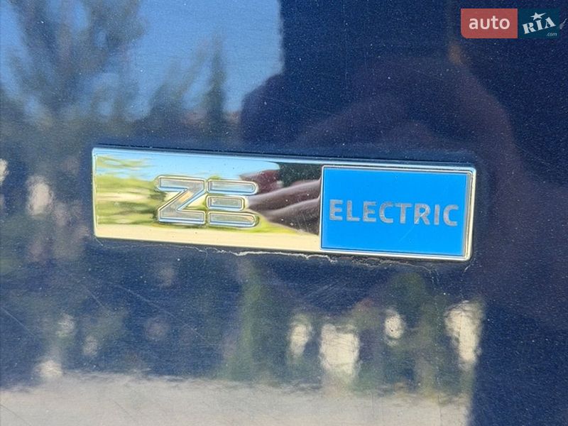 Хэтчбек Renault Zoe 2021 в Золочеве
