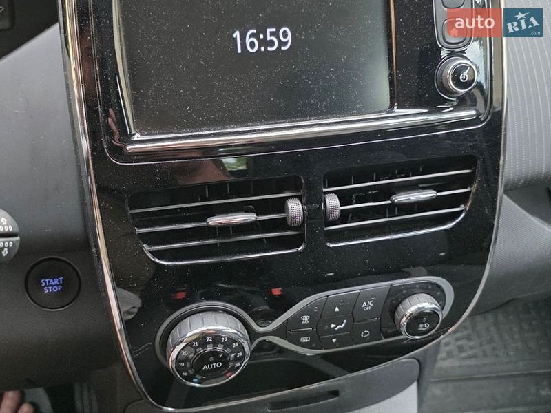 Хэтчбек Renault Zoe 2018 в Калуше