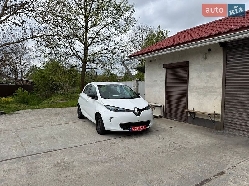 Хэтчбек Renault Zoe 2017 в Калуше