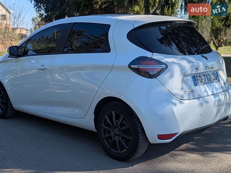 Хэтчбек Renault Zoe 2020 в Киеве