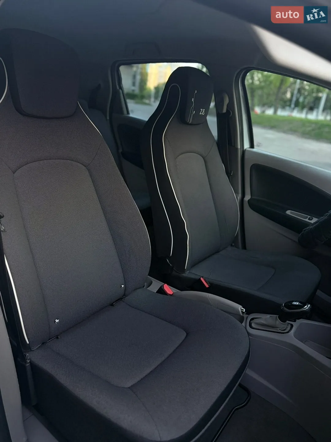 2013 Renault ZOE - мініатюра 15