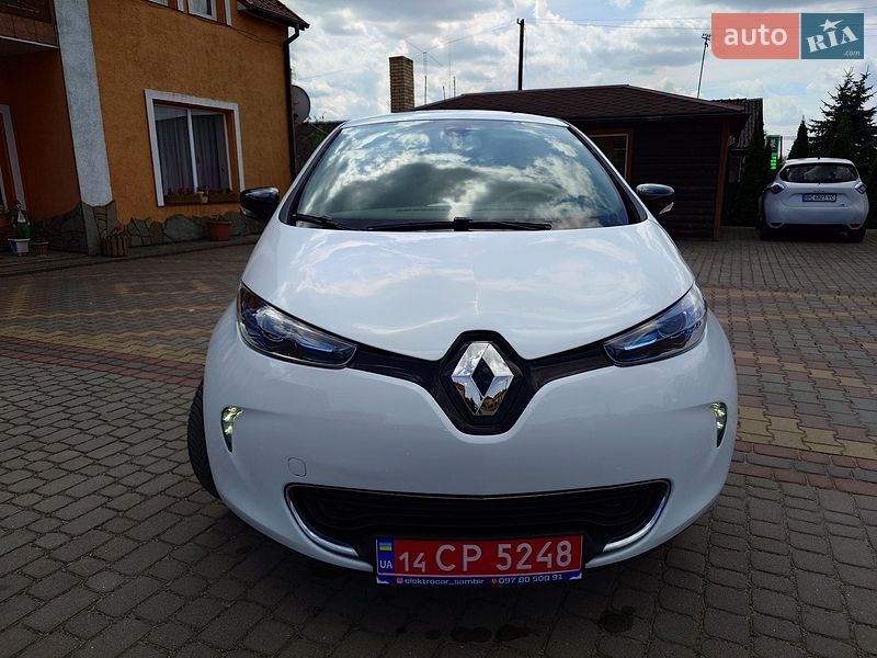 Хэтчбек Renault Zoe 2018 в Самборе
