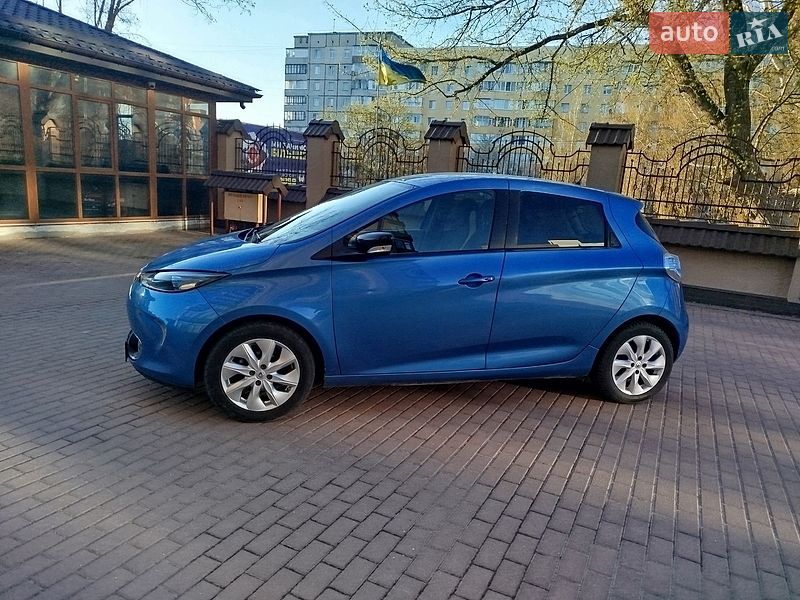 Хетчбек Renault Zoe 2016 в Рівному