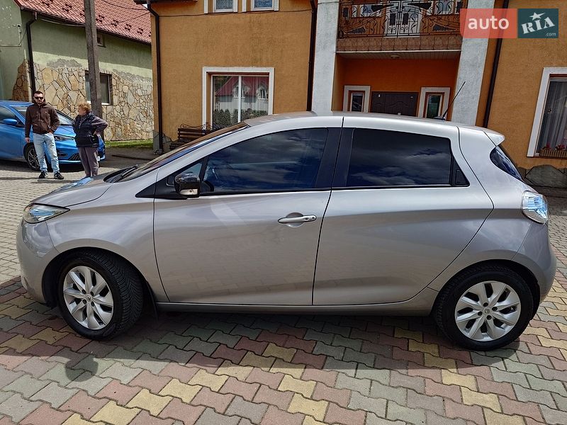 Хэтчбек Renault Zoe 2014 в Самборе