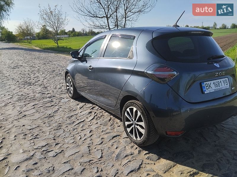 Хэтчбек Renault Zoe 2020 в Дубно