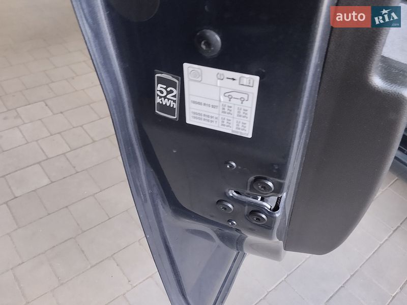Хэтчбек Renault Zoe 2020 в Дубно