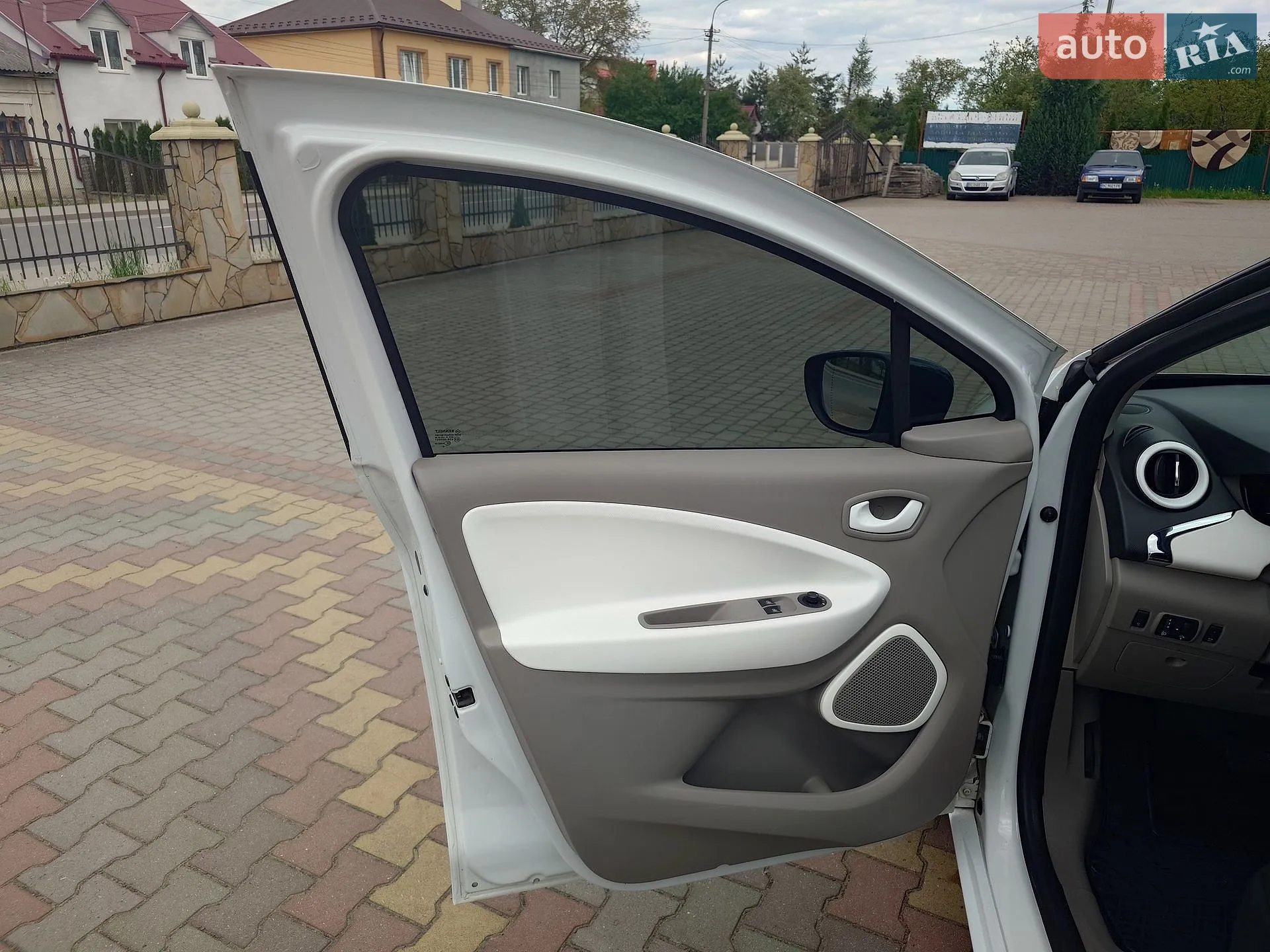 2016 Renault ZOE - мініатюра 25