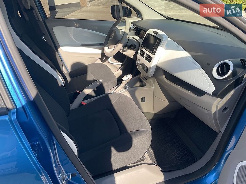 Хэтчбек Renault Zoe 2018 в Ирпене