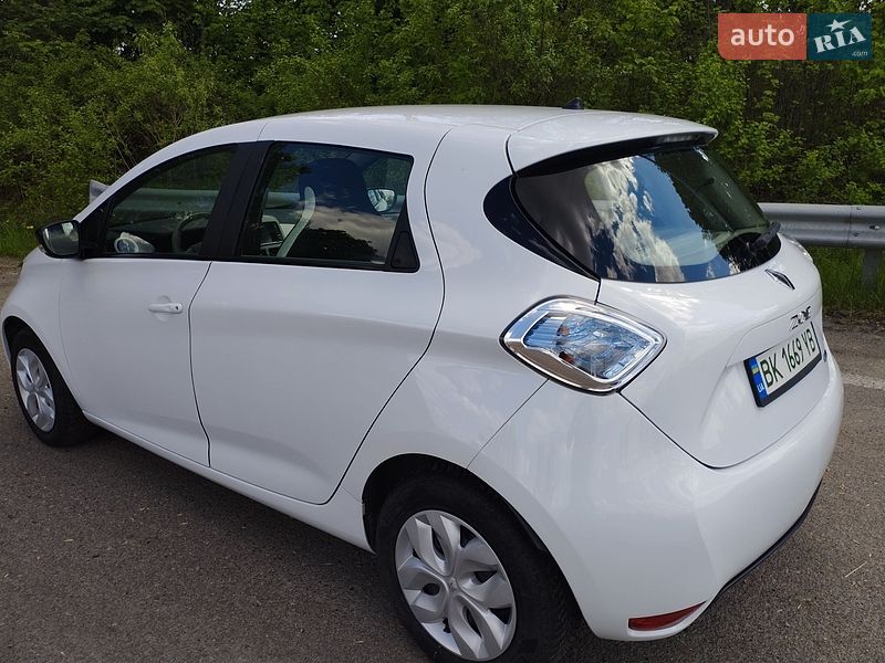 Хэтчбек Renault Zoe 2019 в Дубно