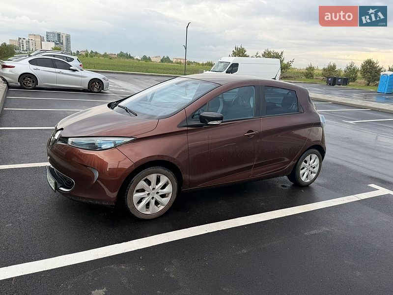 Хэтчбек Renault Zoe 2015 в Ровно