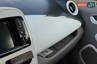 Хэтчбек Renault Zoe 2016 в Львове фото 19 Хэтчбек Renault Zoe 2016 в Львове