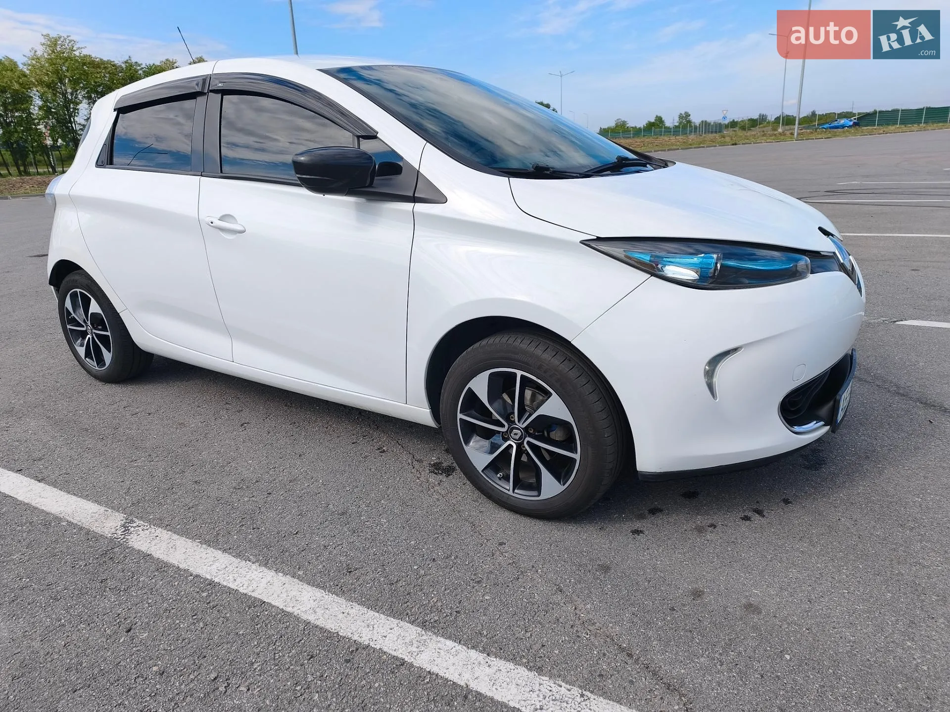 2017 Renault ZOE - мініатюра 12