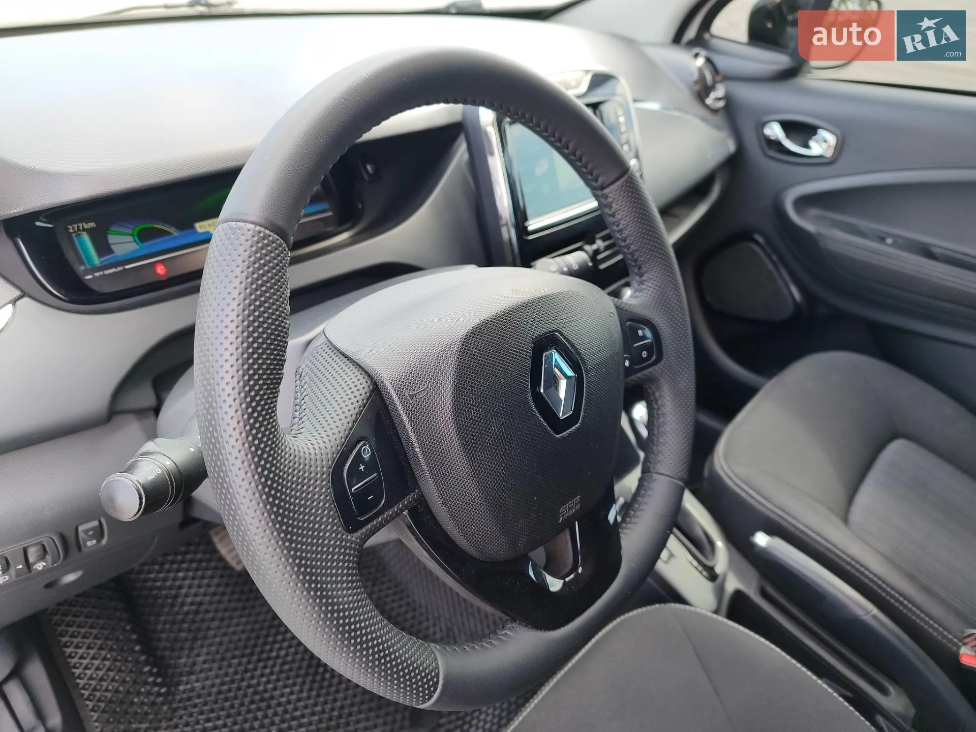 2017 Renault ZOE - мініатюра 17