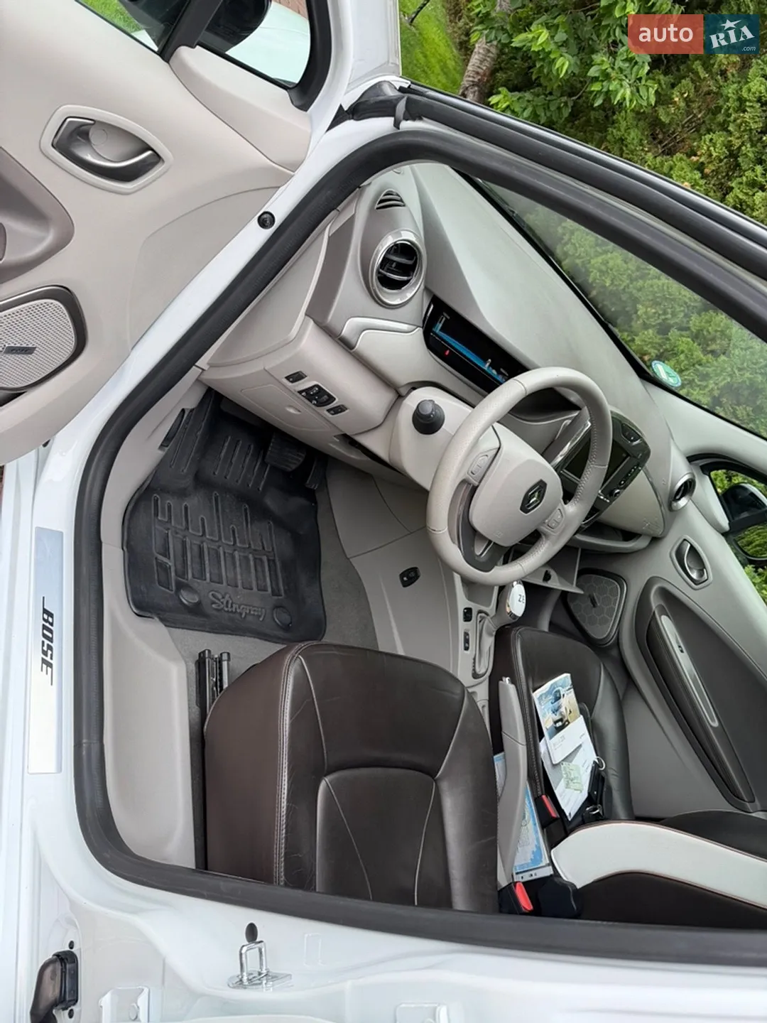 2017 Renault ZOE - мініатюра 14