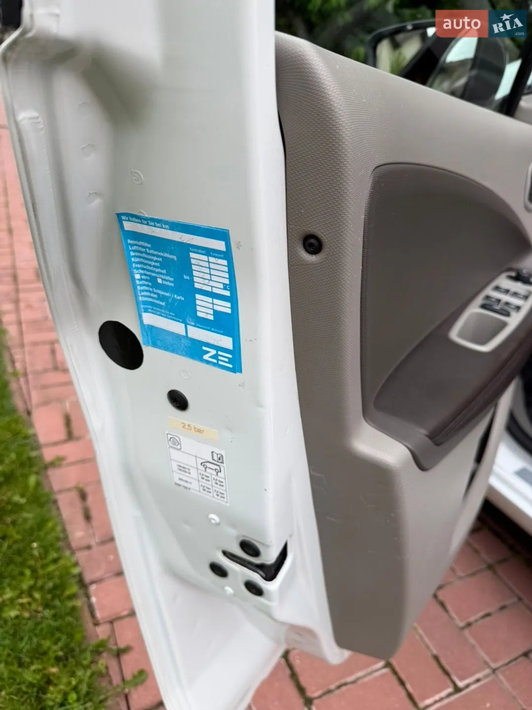 2017 Renault ZOE - мініатюра 27