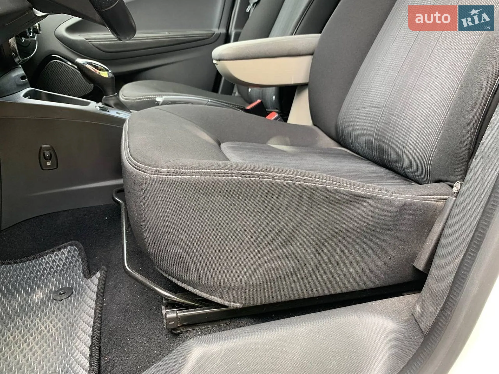 2019 Renault ZOE - мініатюра 34