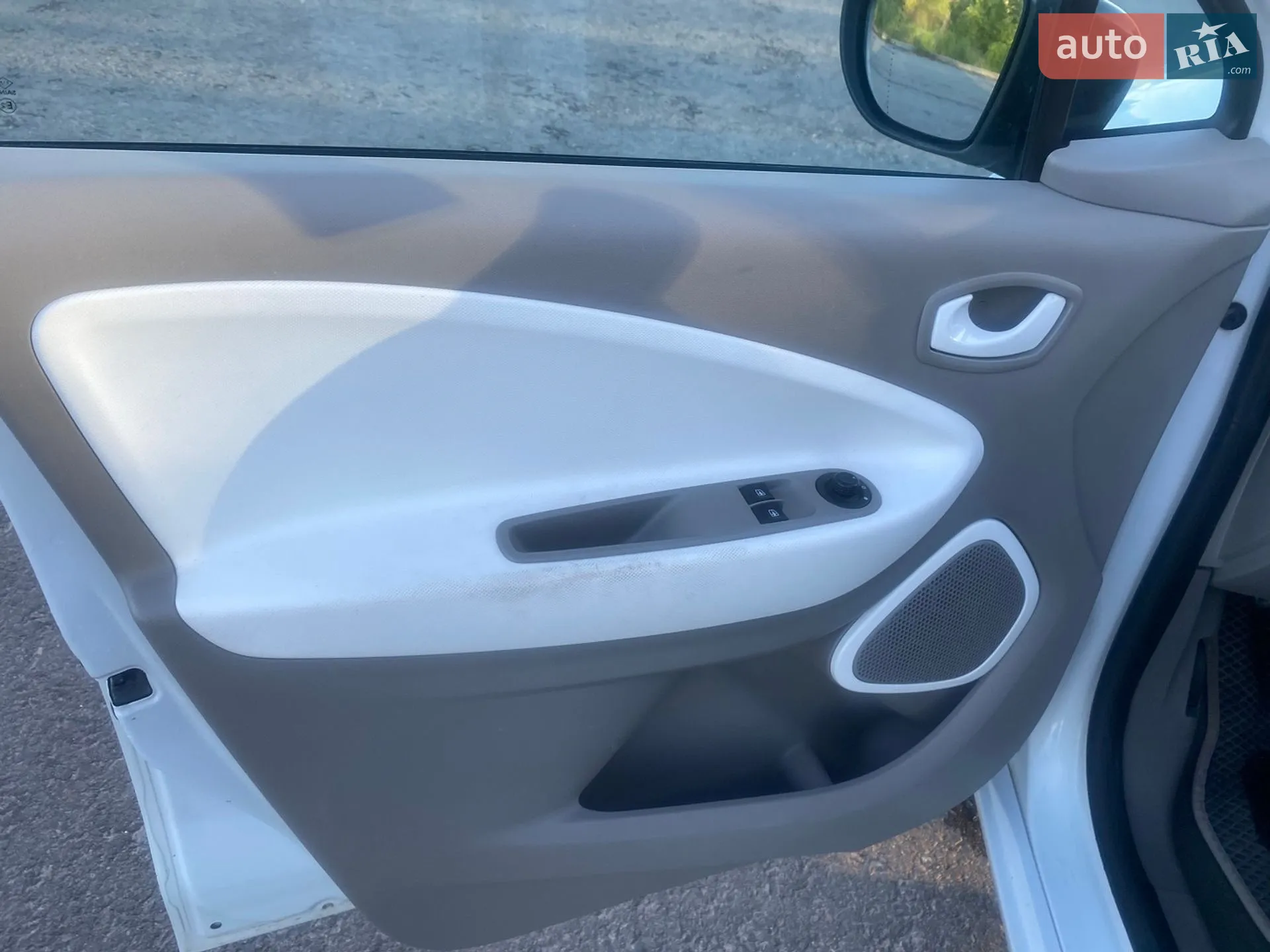 2015 Renault ZOE - мініатюра 22