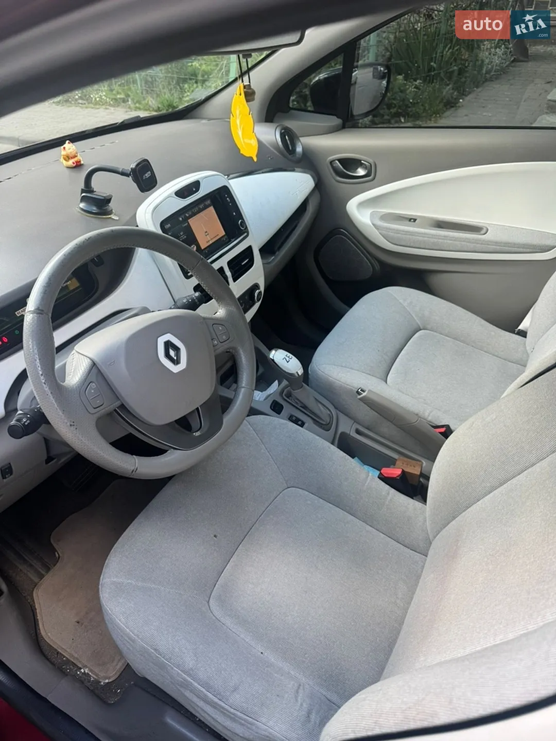 2017 Renault ZOE - мініатюра 11