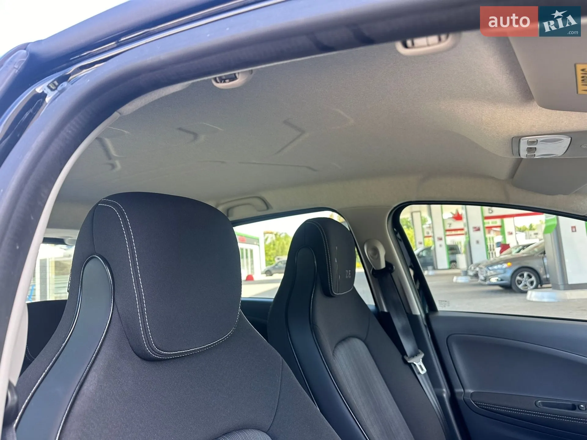 2017 Renault ZOE - мініатюра 15