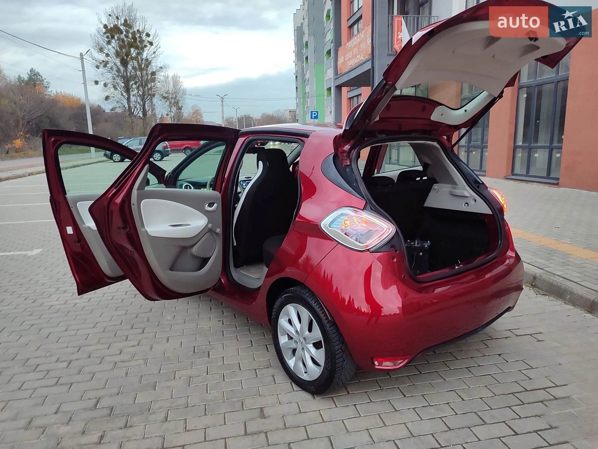 2017 Renault ZOE - мініатюра 43