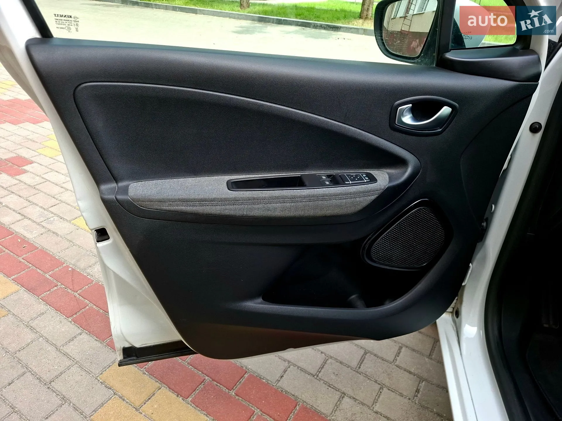 2020 Renault ZOE - мініатюра 26